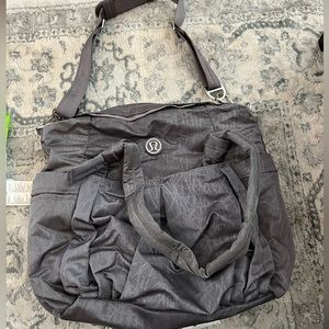 Like new condition Lululemon tote